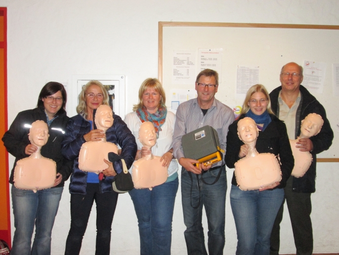 TV_1868_Defibrillator-Kurs_vom_20.11.2012_3